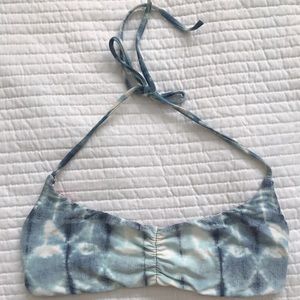 Reversible billabong swim suit top